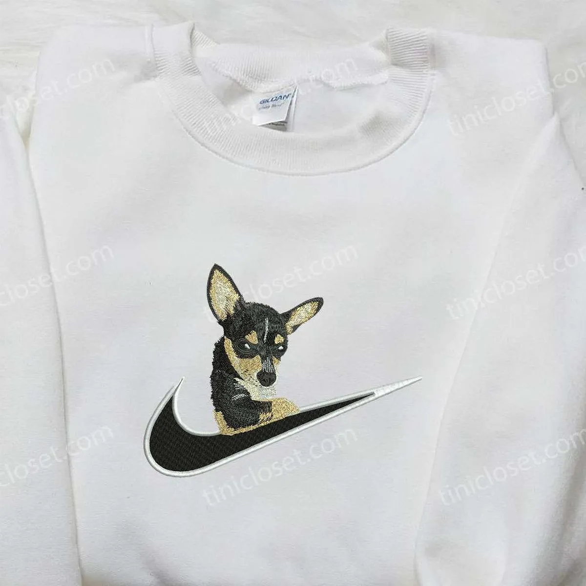 chihuahua-x-nike-swoosh-embroidered-shirt-animal-embroidered-shirt-custom-nike-embroidered-shirt-rglzw.webp