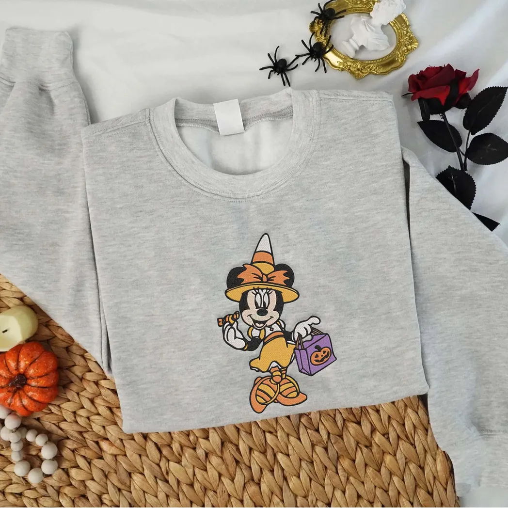 minnie-mouse-cartoon-halloween-embroidered-sweatshirt-fashion-style-dqrce.webp