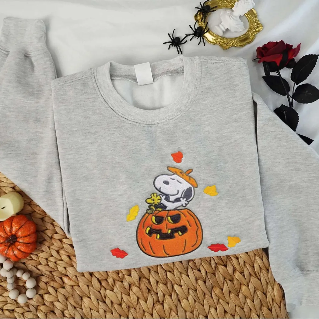 snoopy-cartoon-halloween-embroidered-sweatshirt-fashion-style-iz3gr.webp