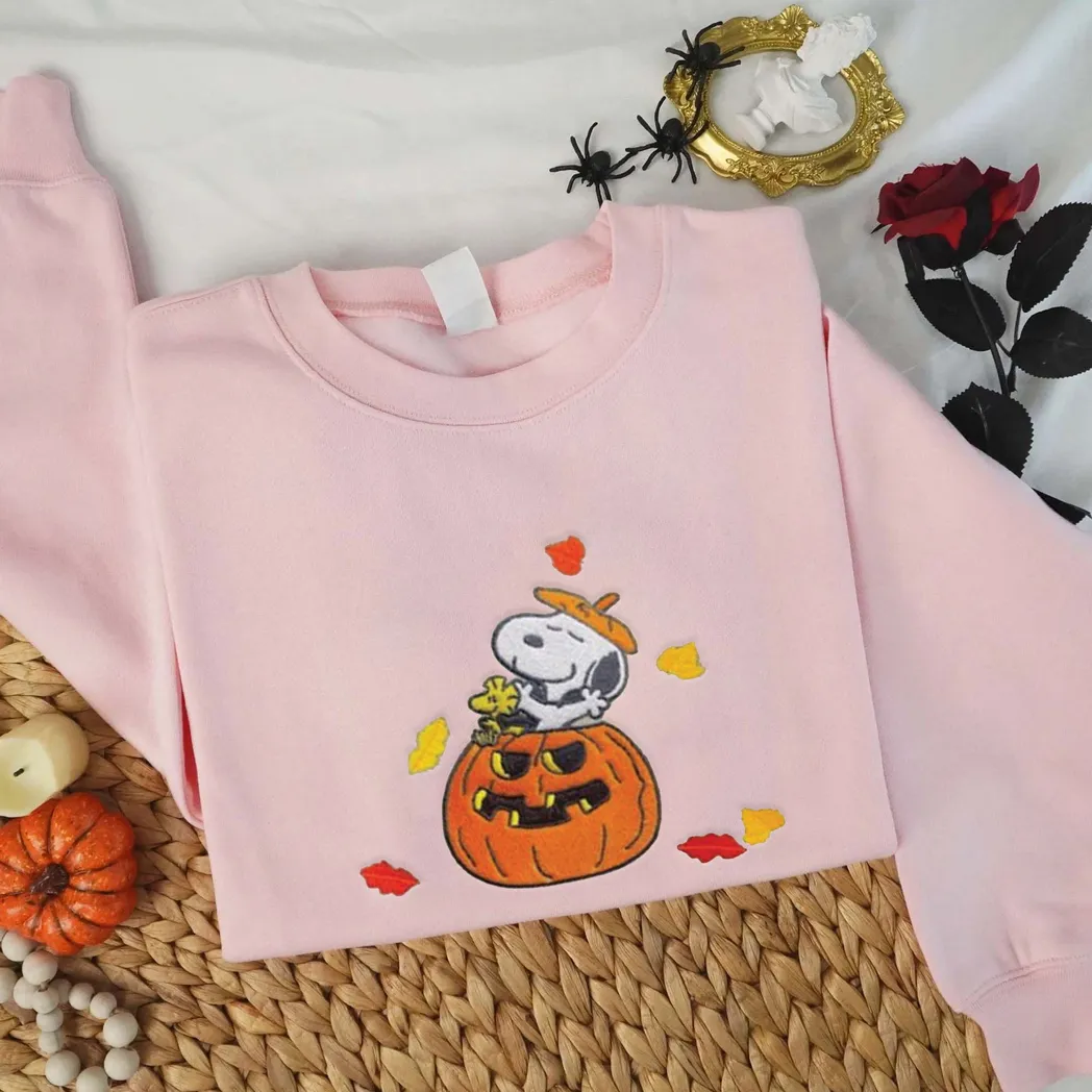 snoopy-cartoon-halloween-embroidered-sweatshirt-fashion-style-rcfwh.webp