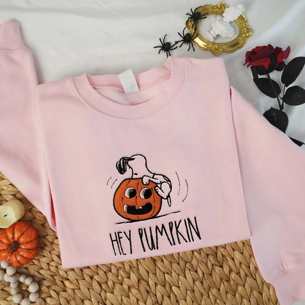 snoopy-cartoon-halloween-embroidered-sweatshirt-fashion-style-y2d5v.webp