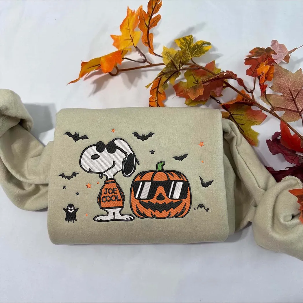 snoopy-cartoon-halloween-embroidered-sweatshirt-fashion-style-yulhw.webp
