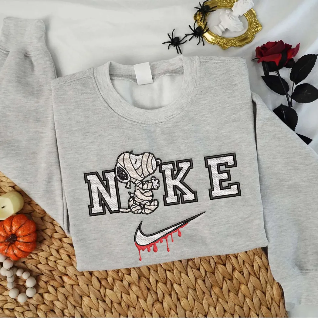 snoopy-cartoon-halloween-nike-embroidered-sweatshirt-fashion-style-n3y3w.webp