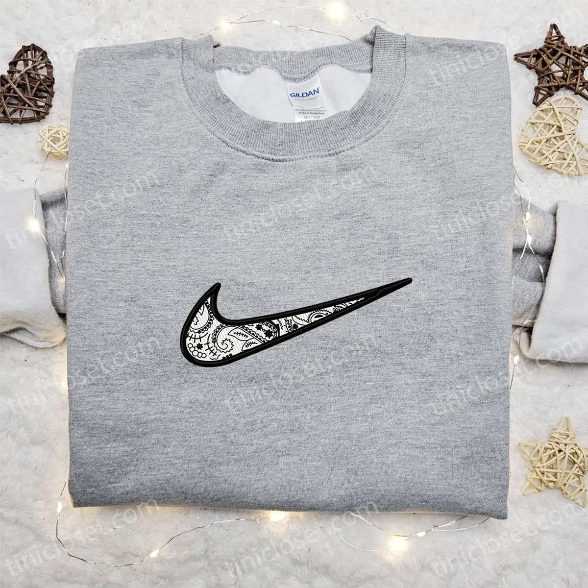 swoosh-x-ornament-embroidered-hoodie-custom-embroidered-sweatshirt-nike-inspired-embroidered-t-shirt-n376p.webp