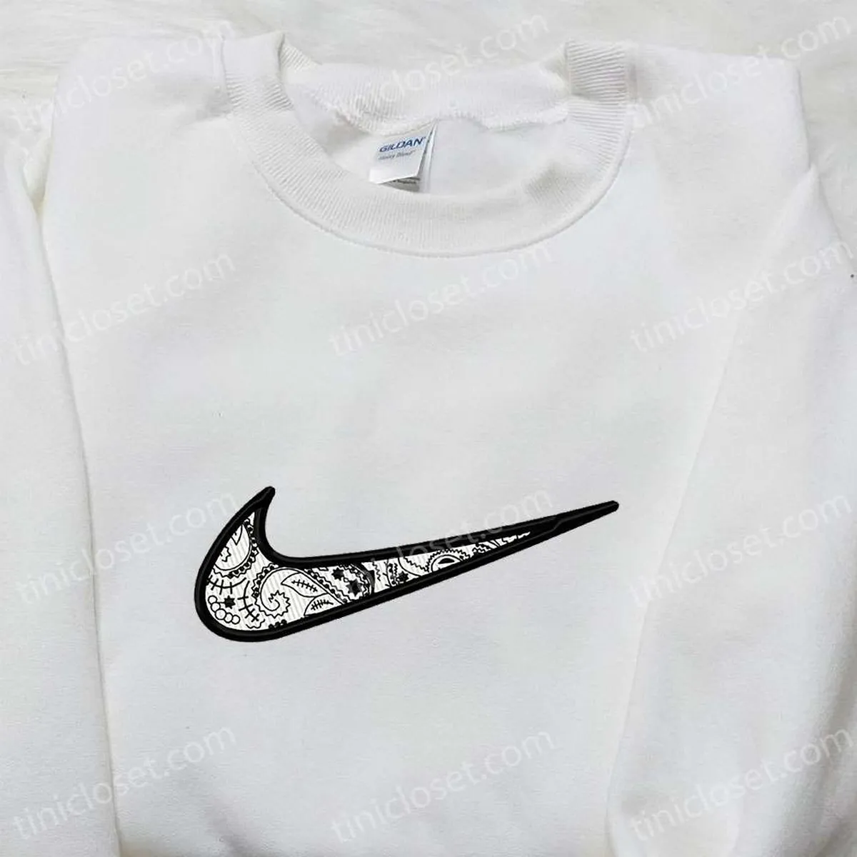 swoosh-x-ornament-embroidered-hoodie-custom-embroidered-sweatshirt-nike-inspired-embroidered-t-shirt-sqoon.webp